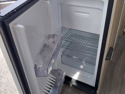 KAMPER RANDGER R560 4X4 TRANSIT 165 KM NOWY! MODEL 2025! GRIS MAGNETIC 28