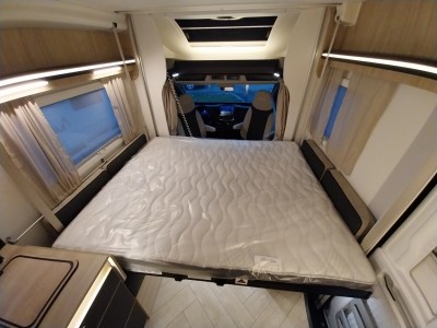 KAMPER CHAUSSON 720 ETAPE LINE TRANSIT 165 KM AUTOMAT NOWY! MODEL 2025 15