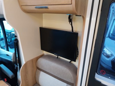 KAMPER GIOTTI LINE THERRY 32 DUCATO 160 KM AUTOMAT 2021 SALON POLSKA 37