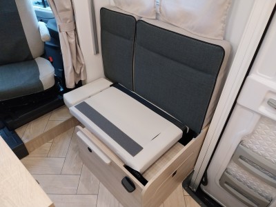 KAMPER CHAUSSON 650 ETAPE LINE TRANSIT 165 KM AUTOMAT NOWY! MODEL 2025 34