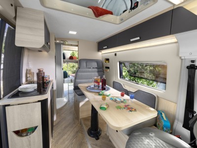 KAMPER CHAUSSON F&S DUCATO 2.2JTD 140 KM AUTOMAT NOWY! MODEL 2025 4